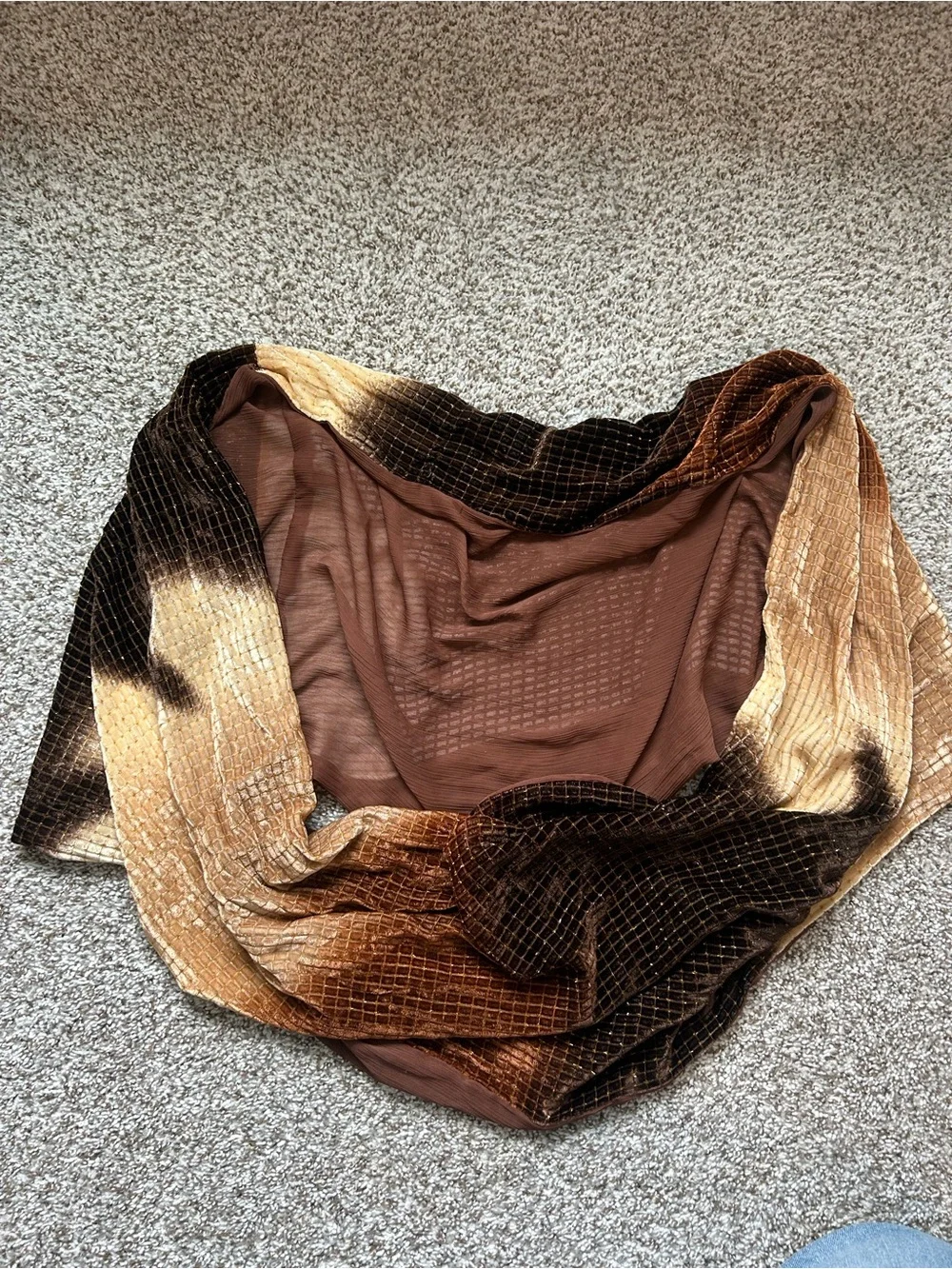 Versatile infinity scarf